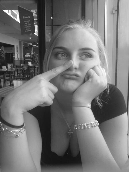 une tite grimace o passage